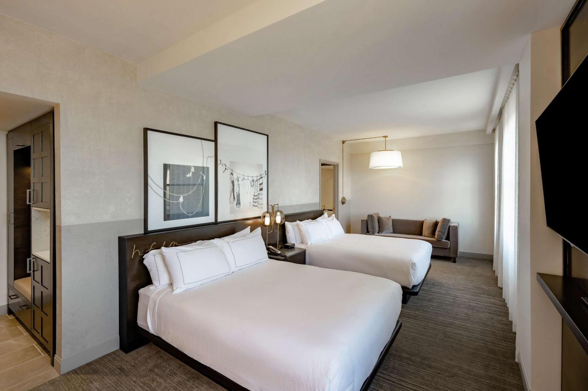 Hotel Fort Des Moines, Curio Collection By Hilton Exterior photo
