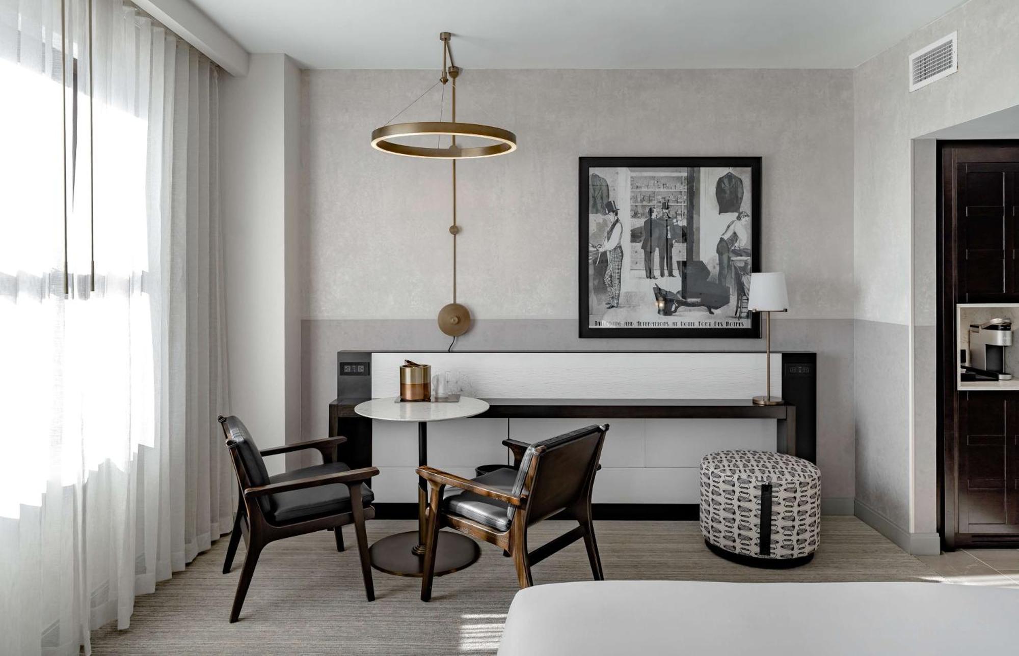 Hotel Fort Des Moines, Curio Collection By Hilton Exterior photo