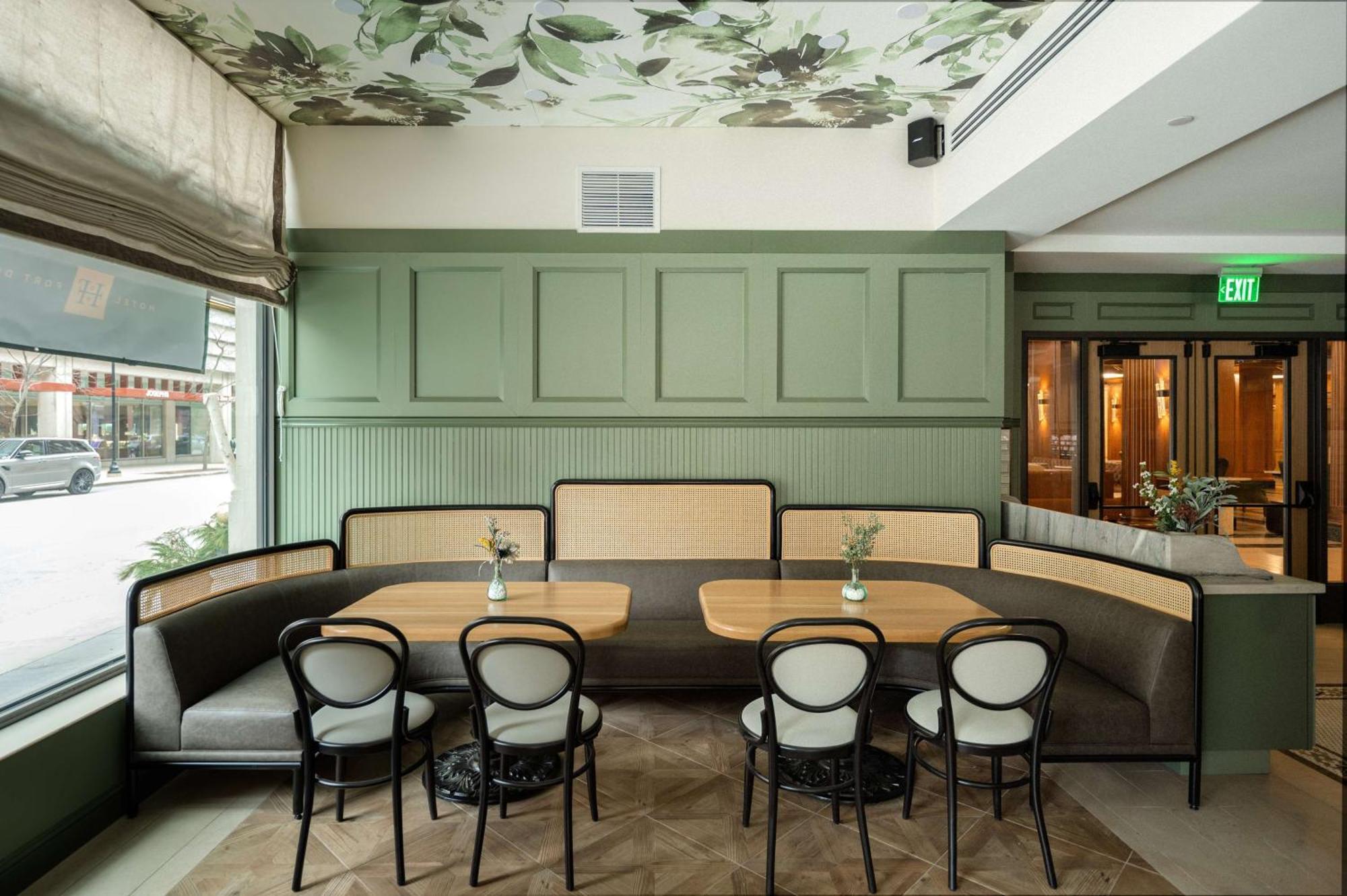 Hotel Fort Des Moines, Curio Collection By Hilton Exterior photo